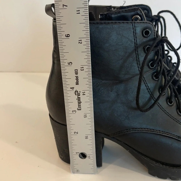 Soda Y2k Combat Lace Up Zip Block Heel Ankle Boots size 6 1/2 - Picture 16 of 16
